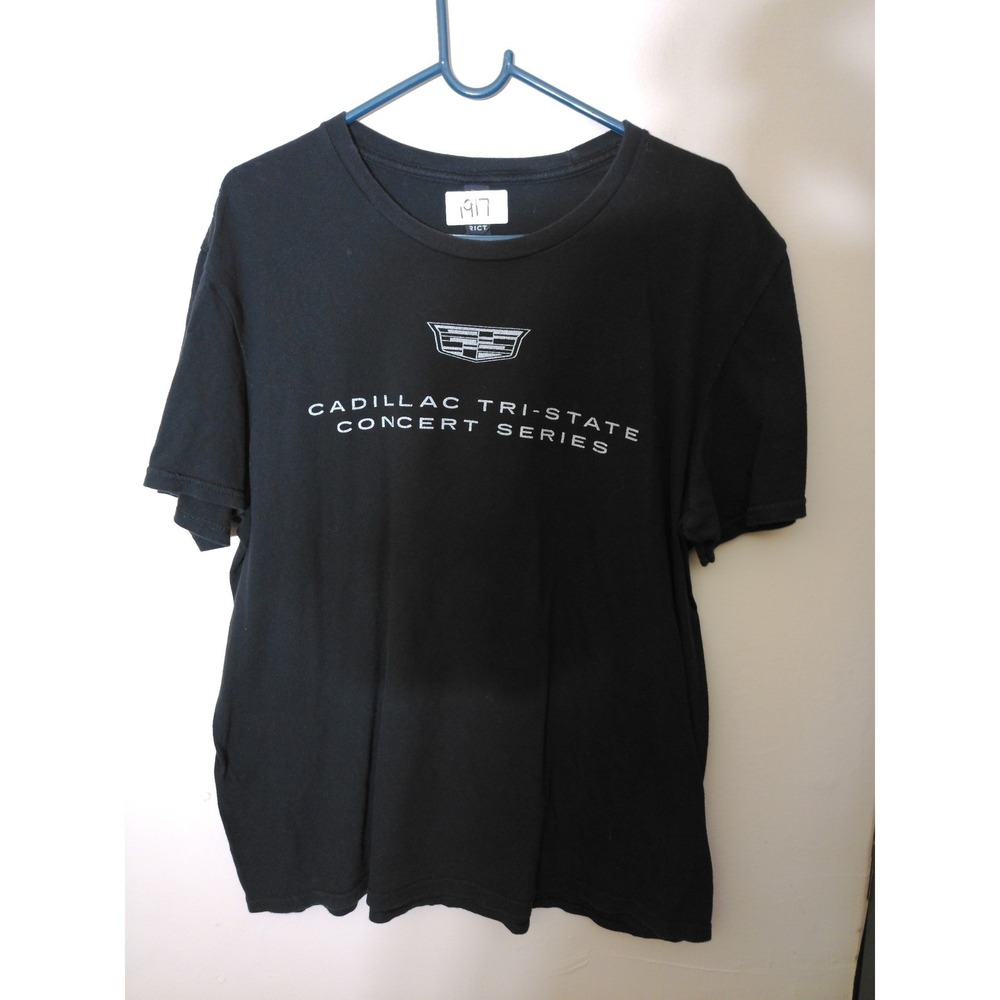 District Cadillac Concert Series Tee Mens L Black Graphic Short Sleeve Casual